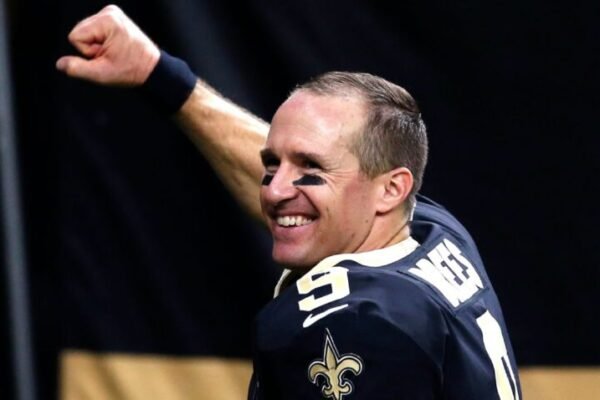 drew brees makes his nbc debut, internet amazed by his new hair